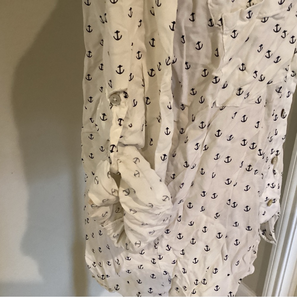 Roll-tab sleeve, button down top, anchor pattern White Casual Button Down Shirt - Picture 3 of 6